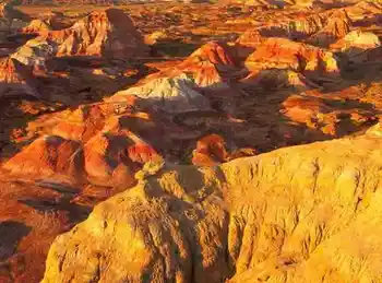 新疆五彩城传说中最美丽的死亡之地,图六