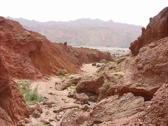 神秘峡谷情未了－天山大峡谷