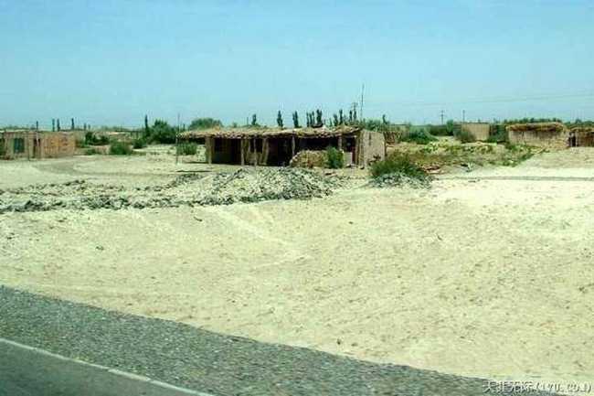 穿越塔克拉瑪干(中),圖四