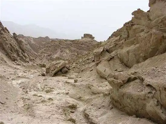 神秘峡谷情未了－天山大峡谷