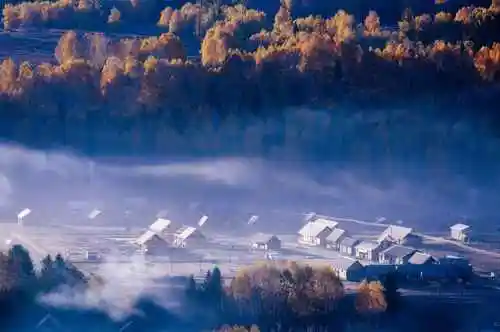 新疆行吟(７)：童话般的禾木村