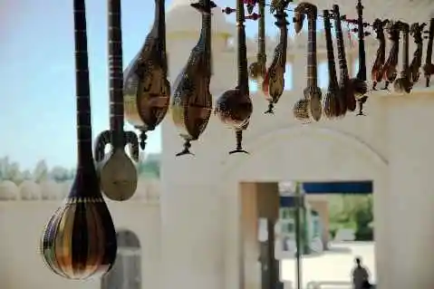 (北疆之五)吐鲁番的葡萄还没有熟