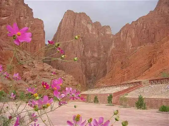 神秘峡谷情未了－天山大峡谷