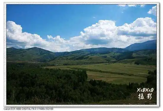 【走进新疆】站在中哈界碑上