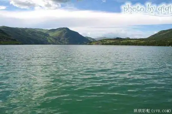 北疆自然揽胜之三：纯美翡翠喀纳斯