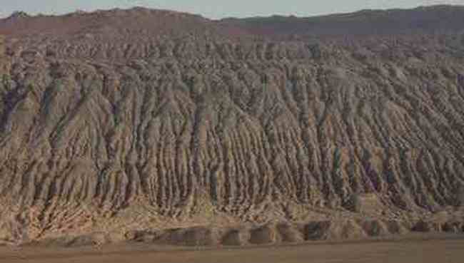 新疆,心无疆—达阪城、火焰山,图一