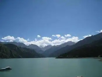 新疆，心无疆—风景如画天山天池,图六