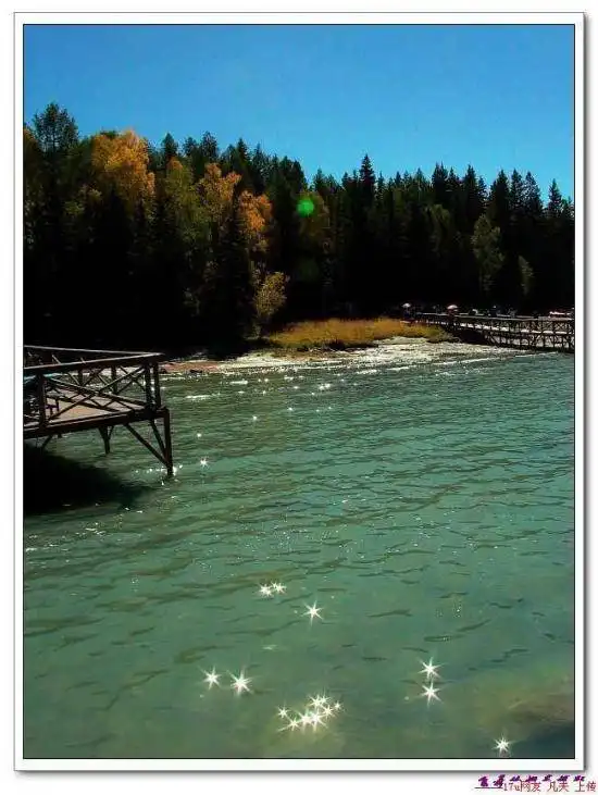 星光灿烂的喀纳斯湖