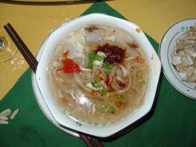 新疆回族的“九碗三行”正宗宴席,图三