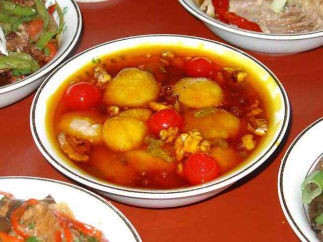 新疆回族的“九碗三行”正宗宴席,图五