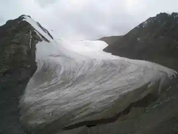 新疆，心无疆—中国新疆天山1号冰川、南山,图十三