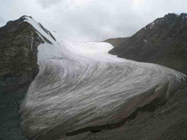 新疆，心无疆—中国新疆天山1号冰川、南山,图十三