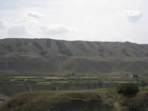 新疆，心无疆—中国新疆天山1号冰川、南山