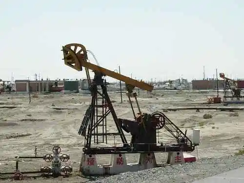 COLORFULDAYSINMYHEART-蓝与黄的鸣奏曲：魔鬼城