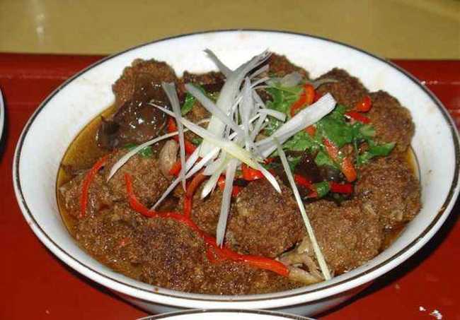 新疆回族的“九碗三行”正宗宴席,图二