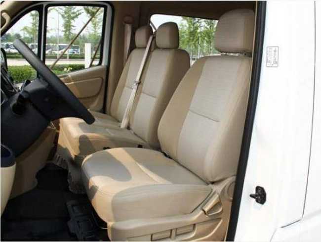 15座福田雅諾15款2.8t長軸商旅版,圖四