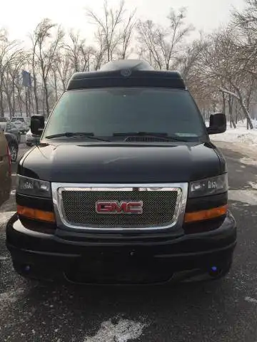 GMC7座高端商务车