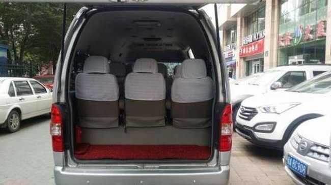 9座金杯海獅,圖二