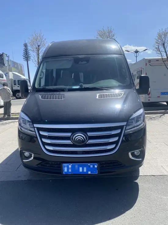 宇通V6(1+1大7座营运车)