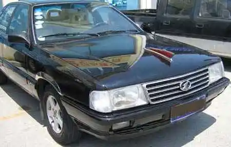 红旗明仕