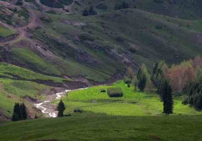 峻美乌孙山,图九