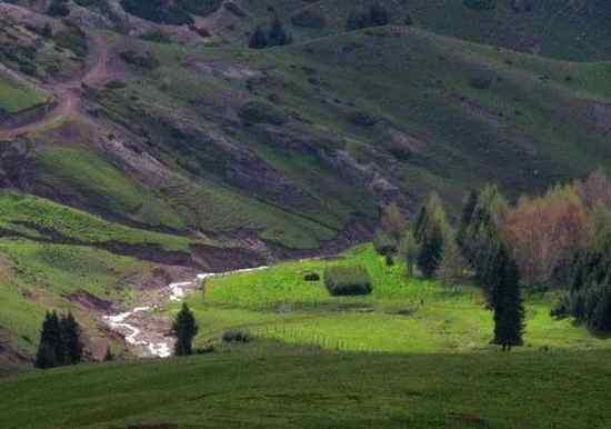 峻美乌孙山,图九