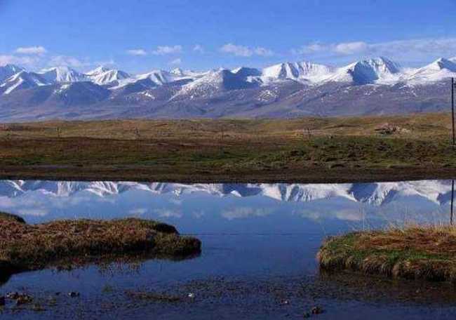 巴音布鲁克草原最美的湖沼地,图一