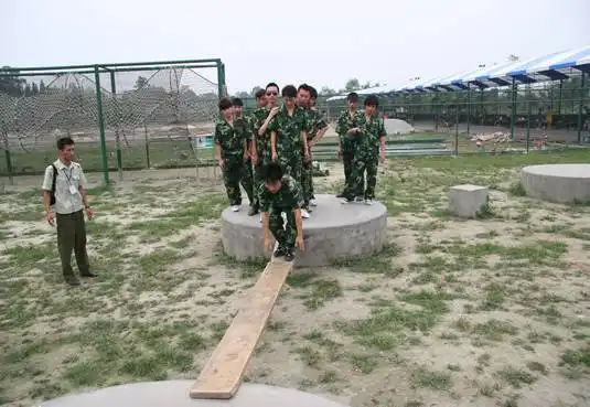 企业拓展之孤岛求生