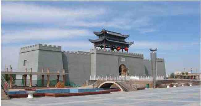 新疆吉木萨尔广场小景,图五