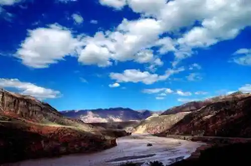 新疆三屯河景区