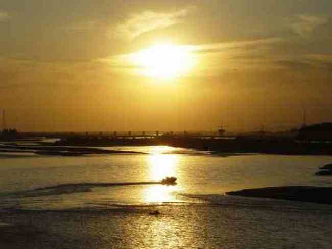 新疆伊犁河的晚霞,图二