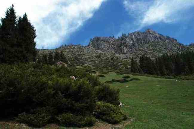 新疆南山日光城,图二