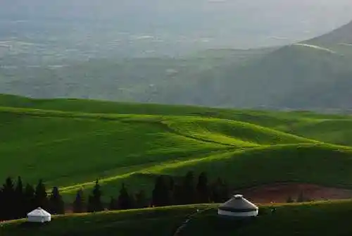 新疆布拉克风光