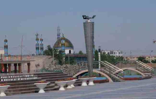 新疆吉木萨尔广场小景,图四