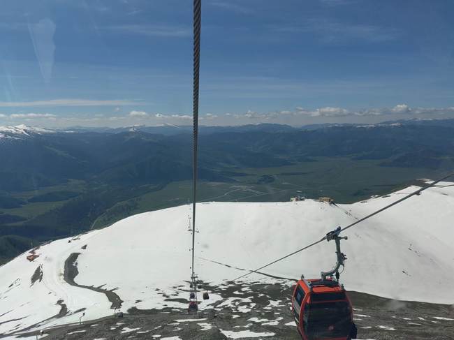 六月禾木村景色