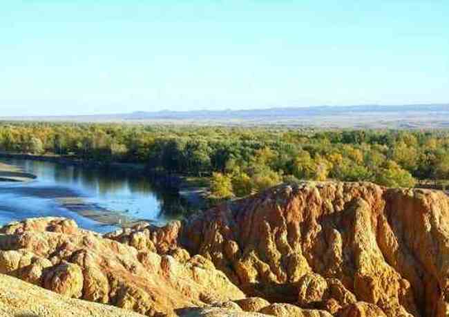 雅丹五彩滩,图二