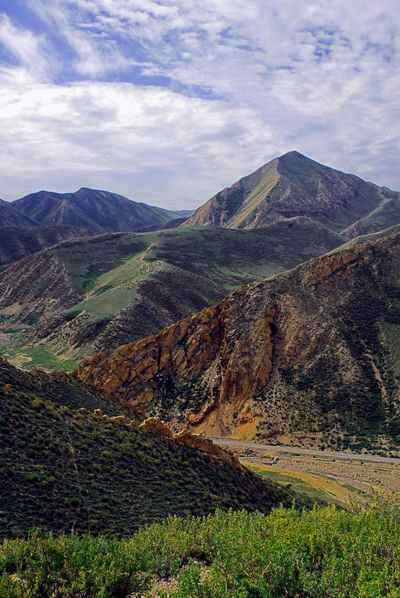 新疆卧龙岗,图三
