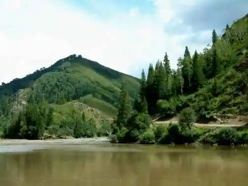 新疆塔斯提风光