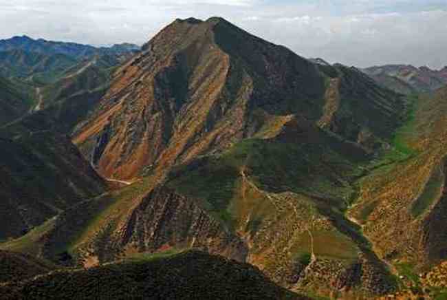 新疆卧龙岗景区,图三