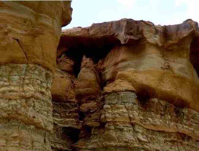 新疆奇台魔鬼城,图一