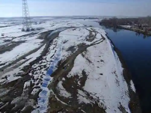 新疆伊犁河二桥雄姿