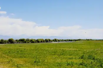 昭蘇濕地公園,天馬浴河,圖二