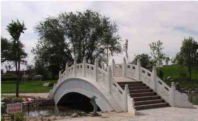 新疆吉木萨尔广场小景,图七