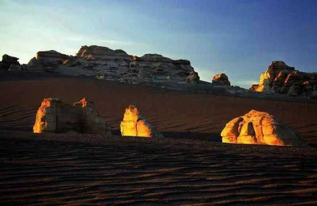 哈密五堡魔鬼城