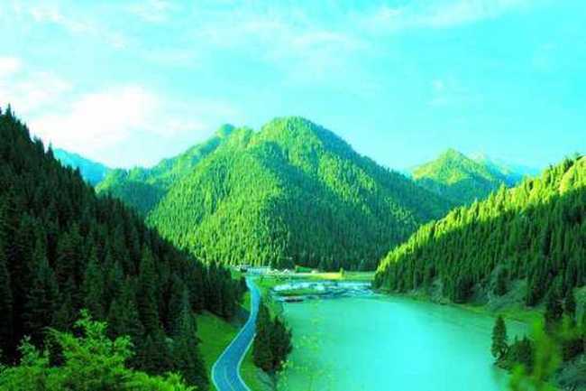 天山大峡谷风光图片,图三