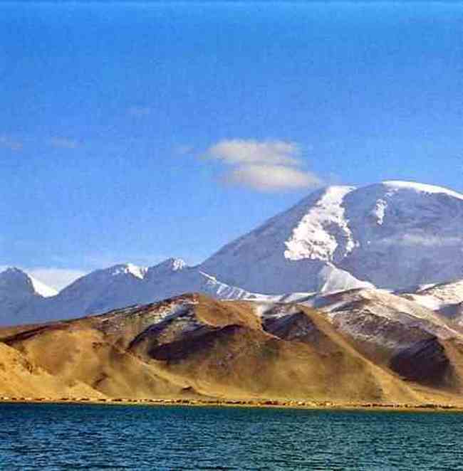 阿克库勒湖,图三