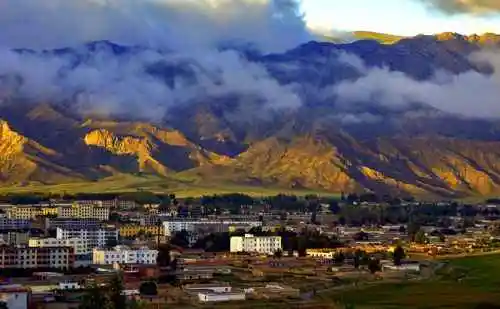 新疆温泉县风光