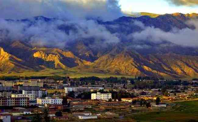 新疆温泉县风光,图一