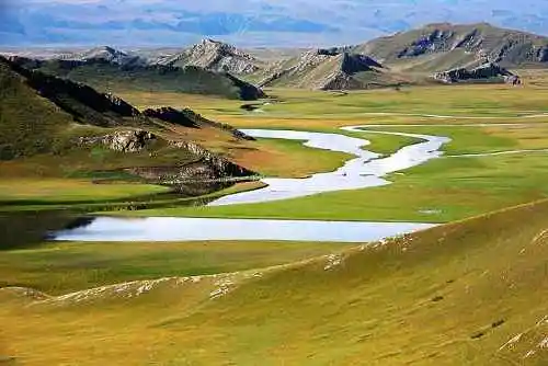 新疆巴音布鲁克风光