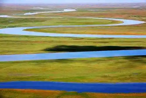 新疆巴音布鲁克风光